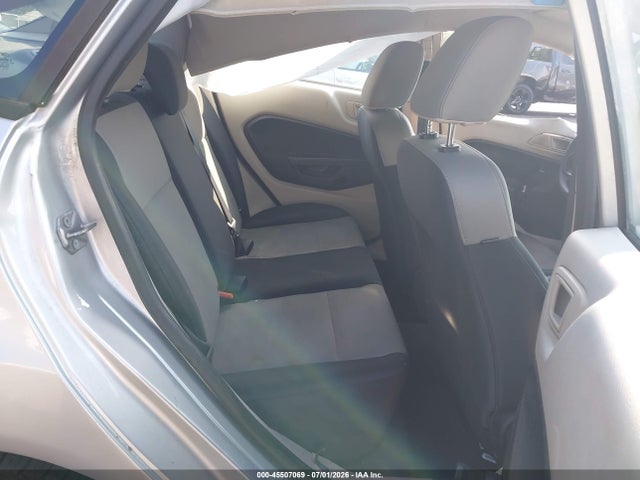 صورة 8 لـ 2012 FORD FIESTA S