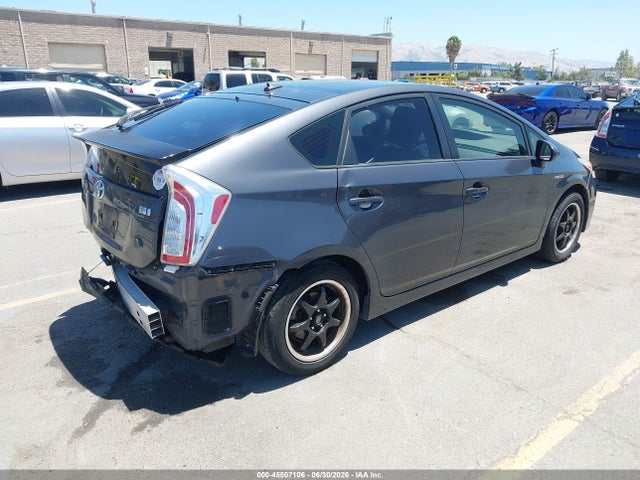 2014 Toyota PRIUS 照片 4