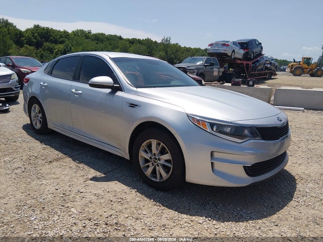 2018 KIA OPTIMA LX 照片 1