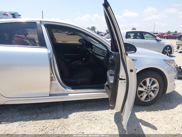 2018 KIA OPTIMA LX 照片 5