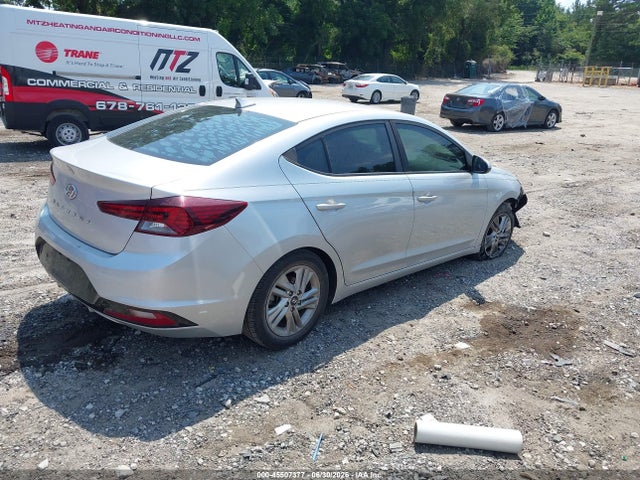 صورة 4 لـ 2019 Hyundai ELANTRA SEL