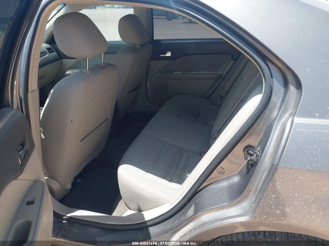 2011 FORD FUSION SE photo 8