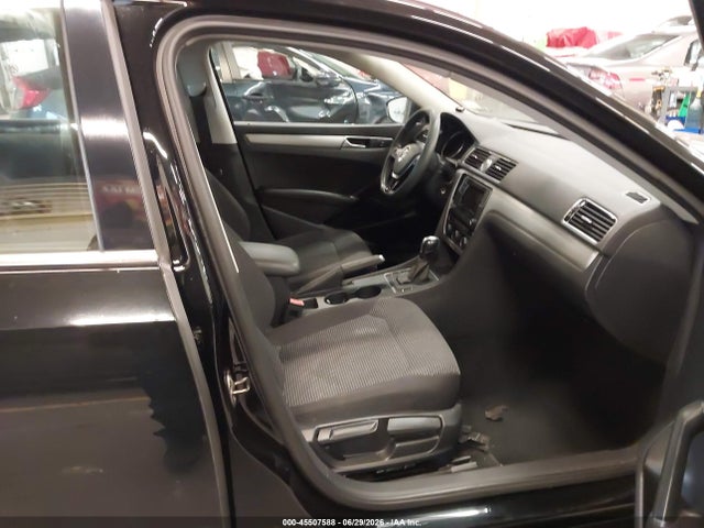 2016 Volkswagen PASSAT 1.8T S 照片 5