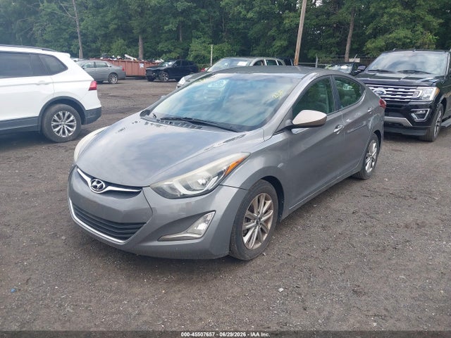 2014 Hyundai ELANTRA SE — фото 2