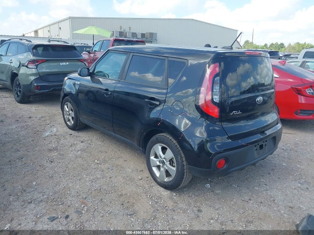 صورة 3 لـ 2017 KIA SOUL