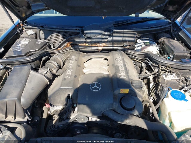 صورة 10 لـ 2002 Mercedes-BENZ E 320 4M