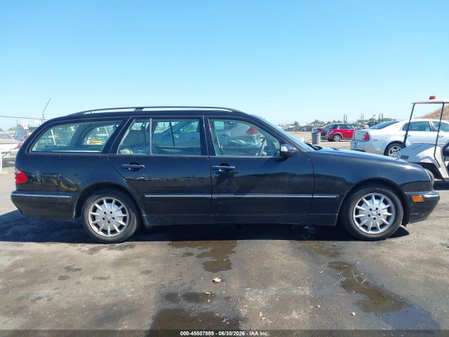 صورة مصغرة 13 لـ 2002 Mercedes-BENZ E 320 4M