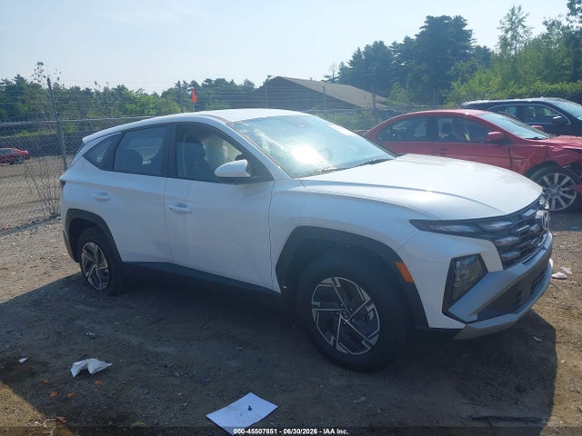 2026 HYUNDAI TUCSON BLUE SE