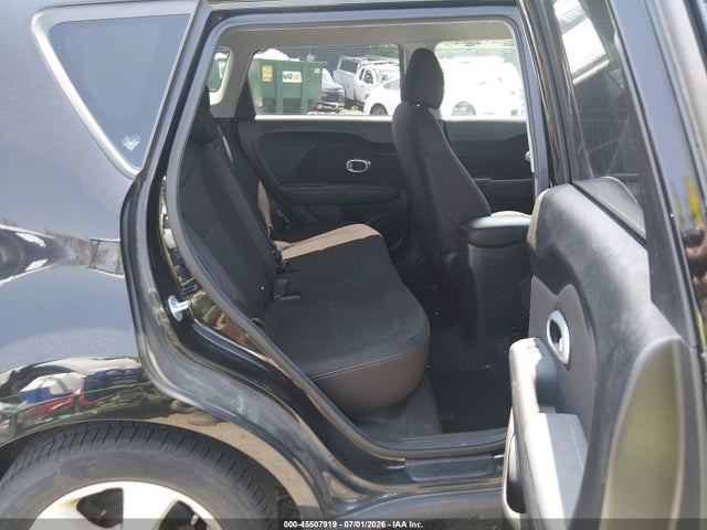 صورة 8 لـ 2018 KIA SOUL