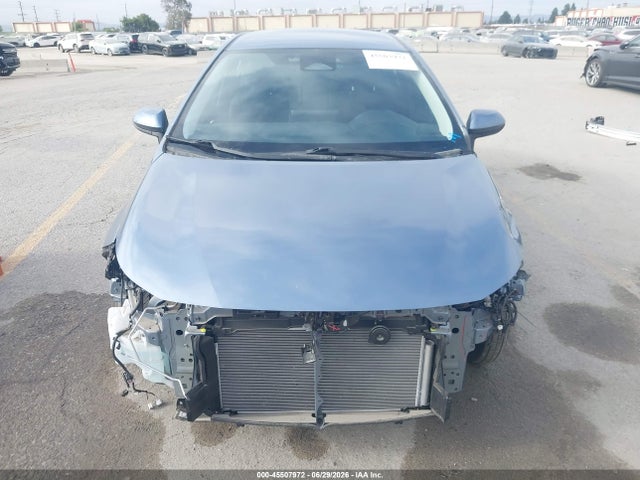 صورة مصغرة 13 لـ 2025 Toyota COROLLA LE