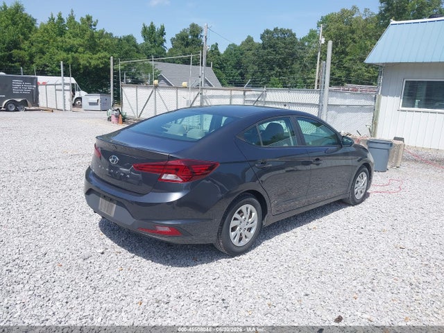 صورة 4 لـ 2020 Hyundai ELANTRA SE