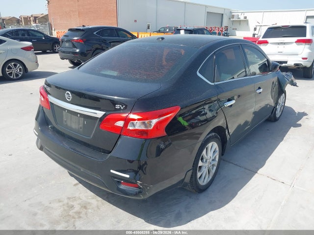 2018 Nissan SENTRA SV — фото 4
