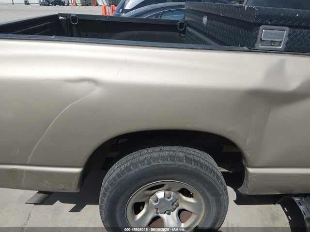 2002 Dodge RAM 1500 ST 照片 6