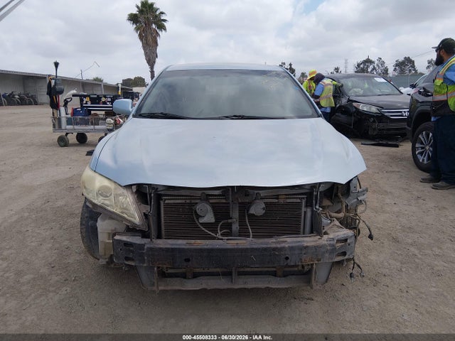 2009 Toyota CAMRY LE thumbnail 13