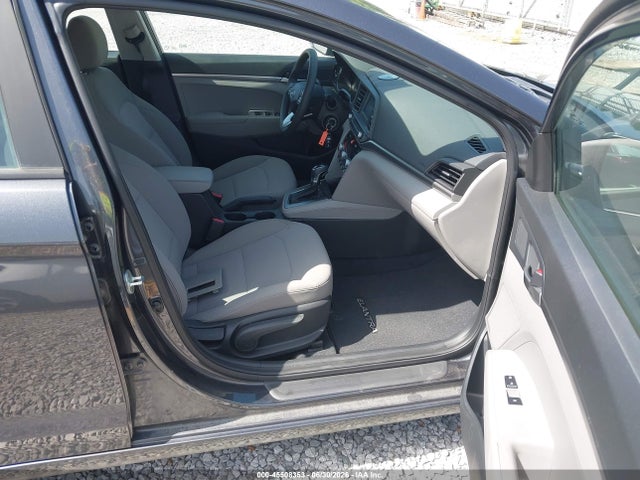 صورة 5 لـ 2020 Hyundai ELANTRA SE