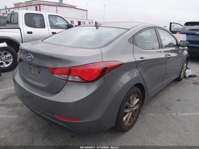 صورة 4 لـ 2014 Hyundai ELANTRA SE