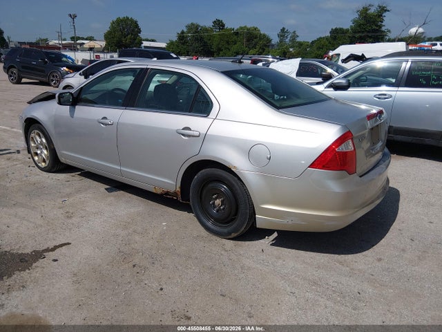2011 FORD FUSION SE 照片 3