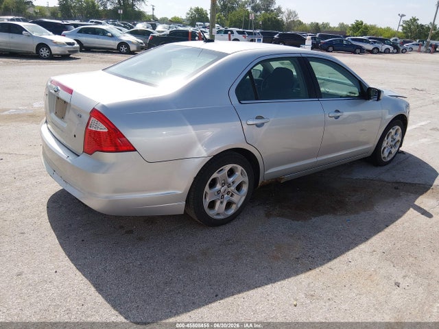 2011 FORD FUSION SE 照片 4