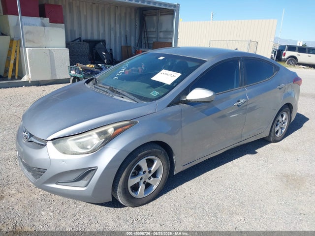 2015 Hyundai ELANTRA SE 照片 2