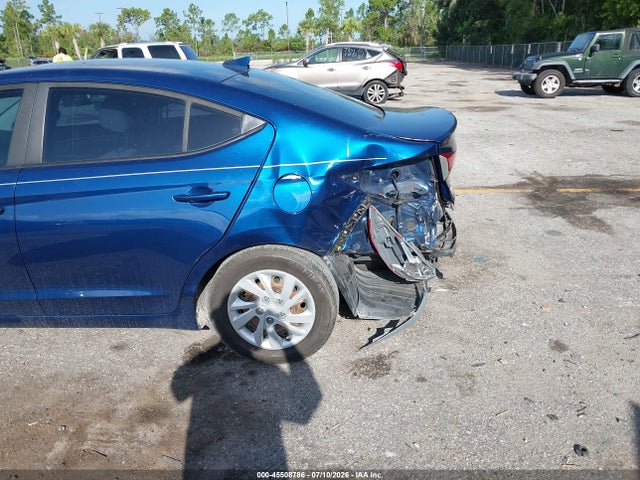 2018 Hyundai ELANTRA SE — фото 6