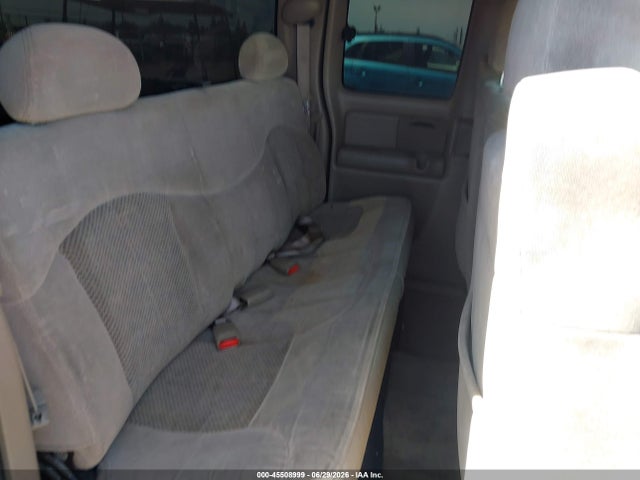 2002 Chevrolet SILVERADO 1500 LS 照片 8