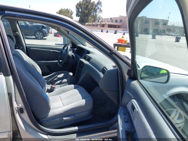 صورة 5 لـ 2001 Toyota CAMRY LE V6