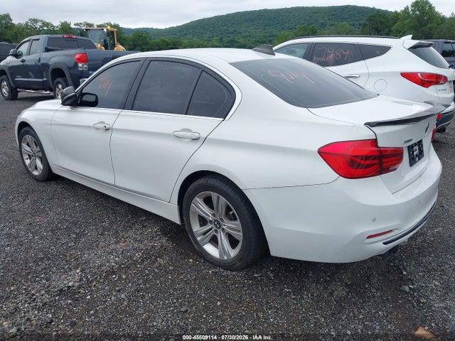 صورة 3 لـ 2017 BMW 330I XDRIVE