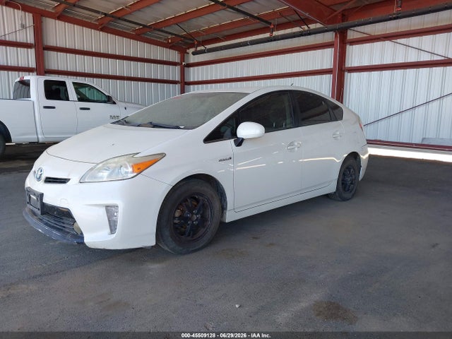 صورة 2 لـ 2012 Toyota PRIUS TWO
