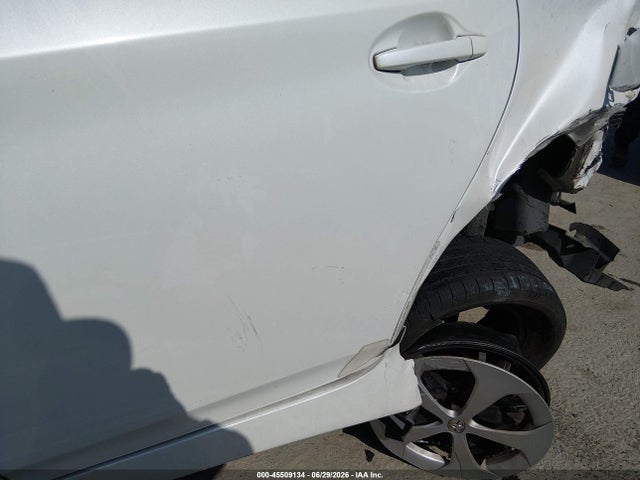 صورة مصغرة 19 لـ 2012 Toyota PRIUS THREE
