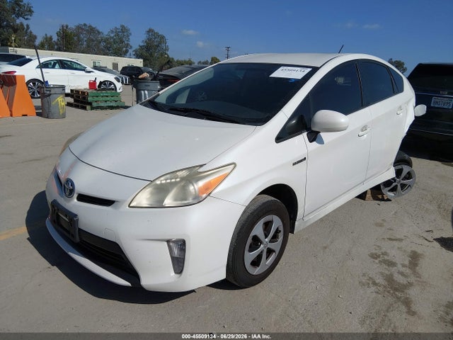 2012 Toyota PRIUS THREE — фото 2