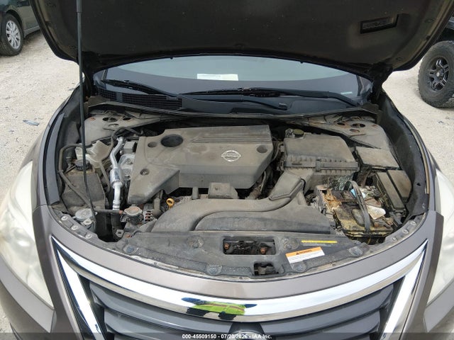 2013 Nissan ALTIMA 2.5 S — фото 10