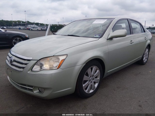 2006 Toyota AVALON XLS photo 2