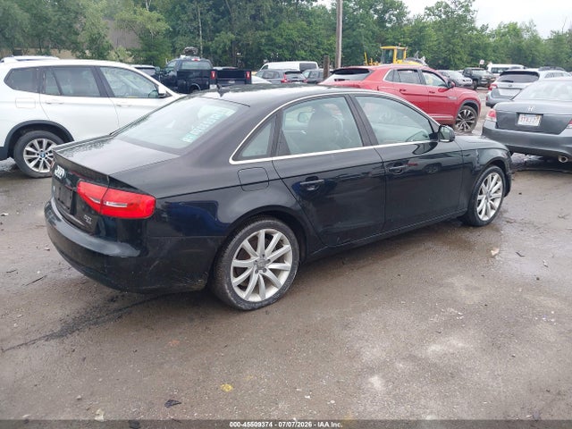 2013 AUDI A4 2.0T PREMIUM — фото 4
