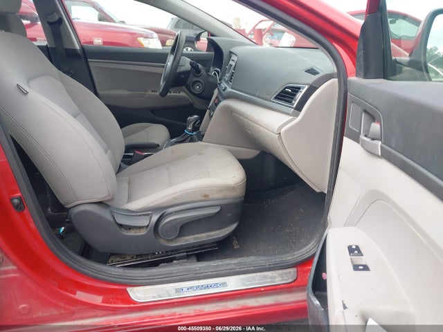 2018 Hyundai ELANTRA SE — фото 5