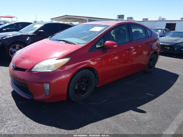 صورة 2 لـ 2013 Toyota PRIUS TWO