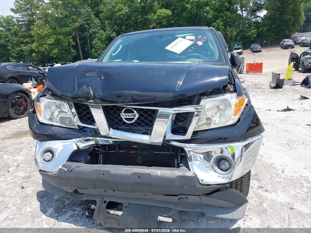 2011 Nissan FRONTIER SV photo 12