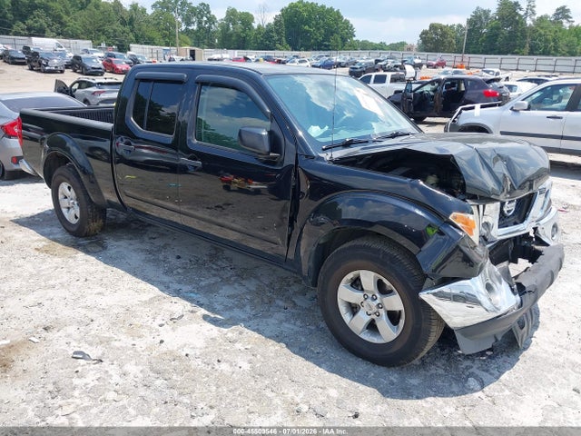 2011 Nissan FRONTIER SV photo 1