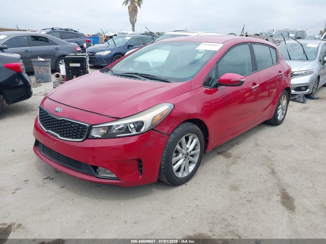 2017 KIA FORTE LX 照片 2