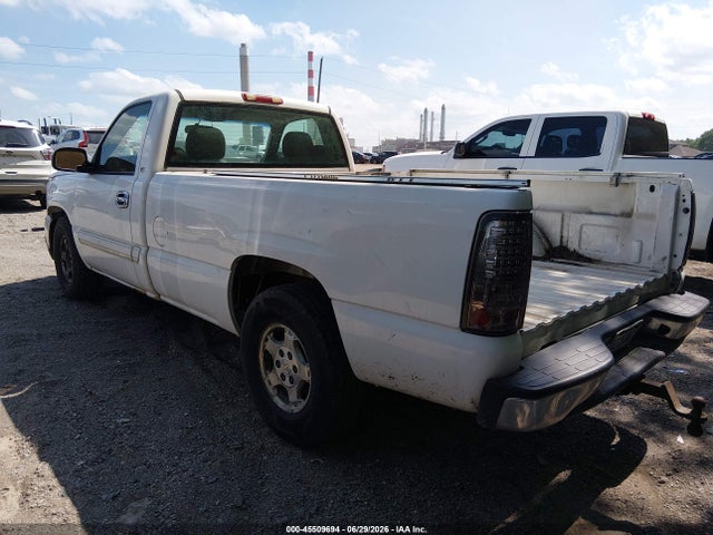 2003 Chevrolet SILVERADO 1500 LS 照片 3