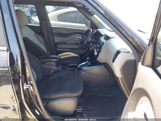 2016 KIA SOUL — фото 5