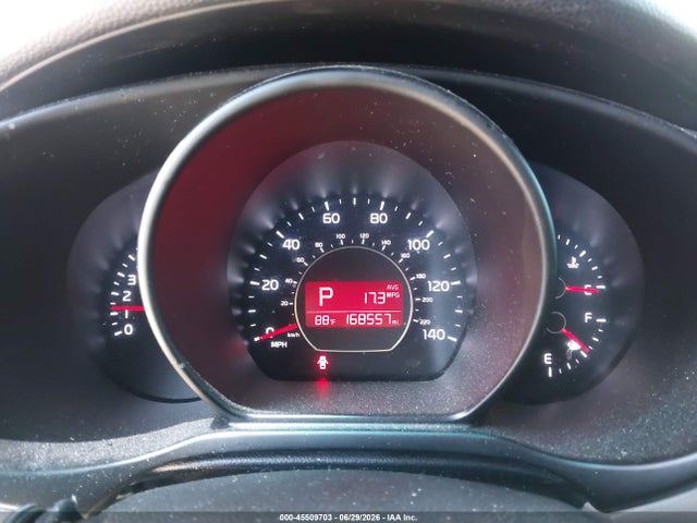2016 KIA SOUL — фото 7