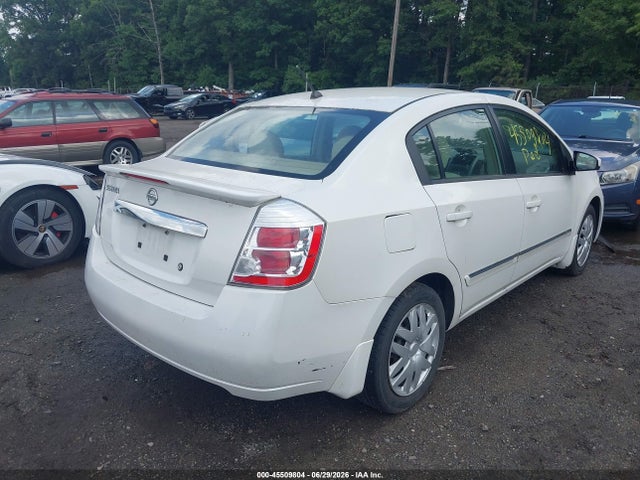 2012 Nissan SENTRA 2.0 S 照片 4