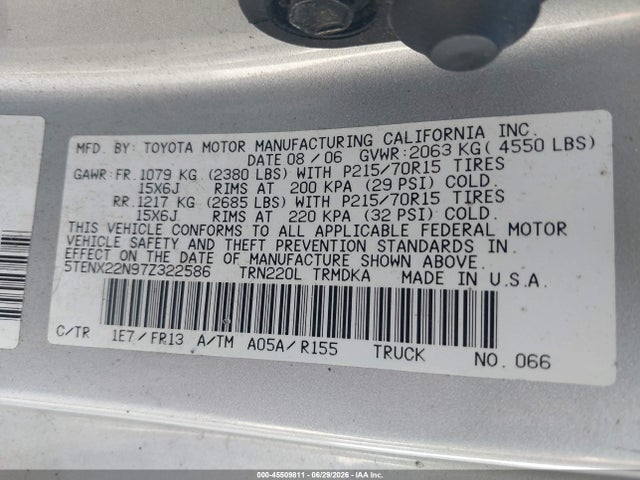 2007 Toyota TACOMA photo 9