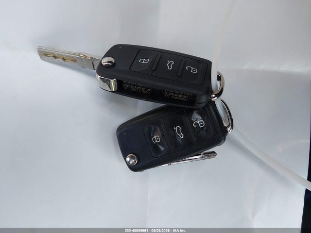 صورة مصغرة 11 لـ 2014 Volkswagen JETTA 1.8T SE