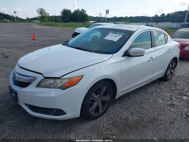 صورة 2 لـ 2013 Acura ILX 2.0L