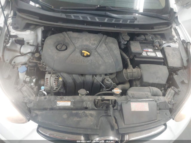 2011 Hyundai ELANTRA LIMITED photo 10