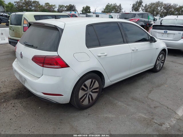 2019 Volkswagen E-GOLF SE — фото 4