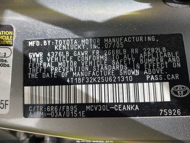 2005 Toyota CAMRY LE V6 photo 9