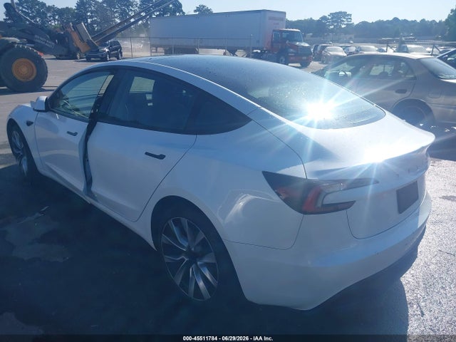 صورة 3 لـ 2025 Tesla MODEL 3 LONG RANGE REAR-WHEEL DRIVE/STANDARD REAR-