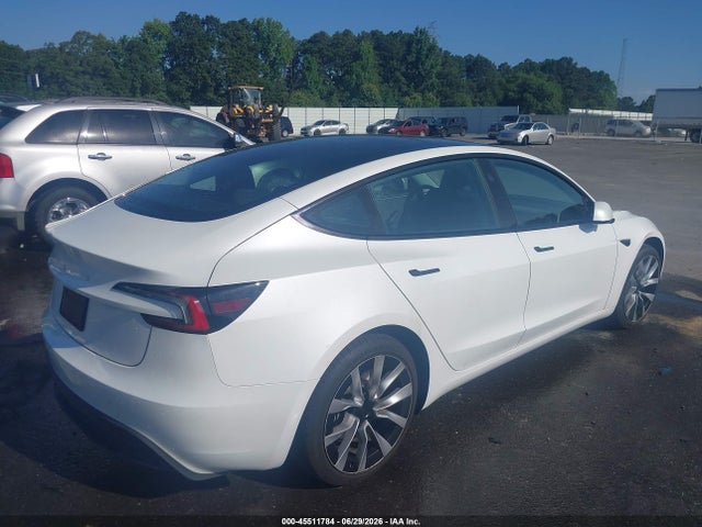 صورة 4 لـ 2025 Tesla MODEL 3 LONG RANGE REAR-WHEEL DRIVE/STANDARD REAR-